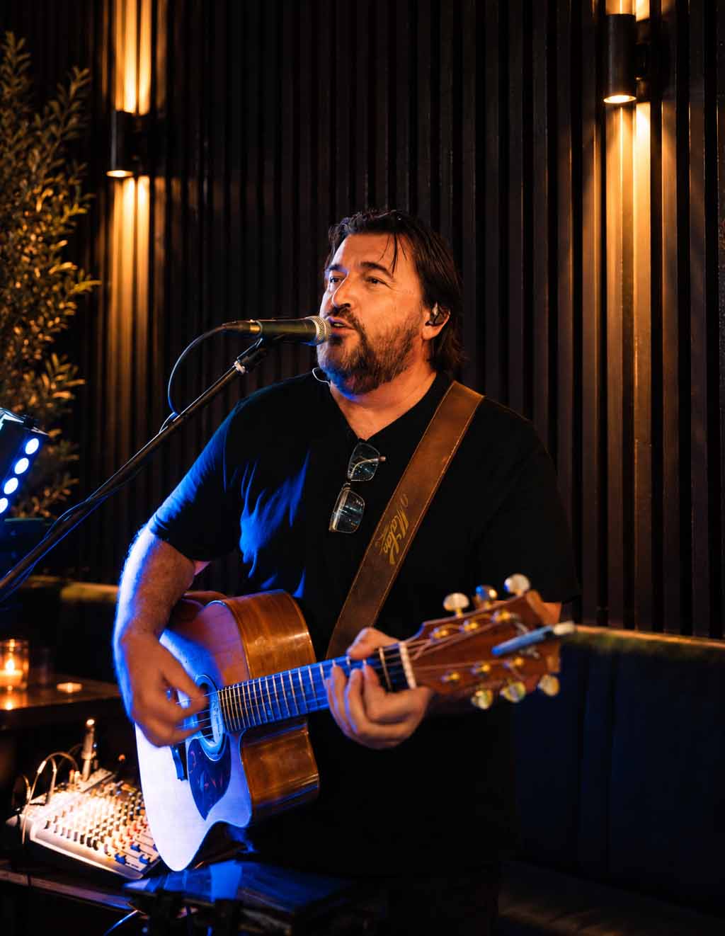 Friday Live Sessions